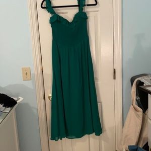 Green Reformation Dress size 6 Never Worn